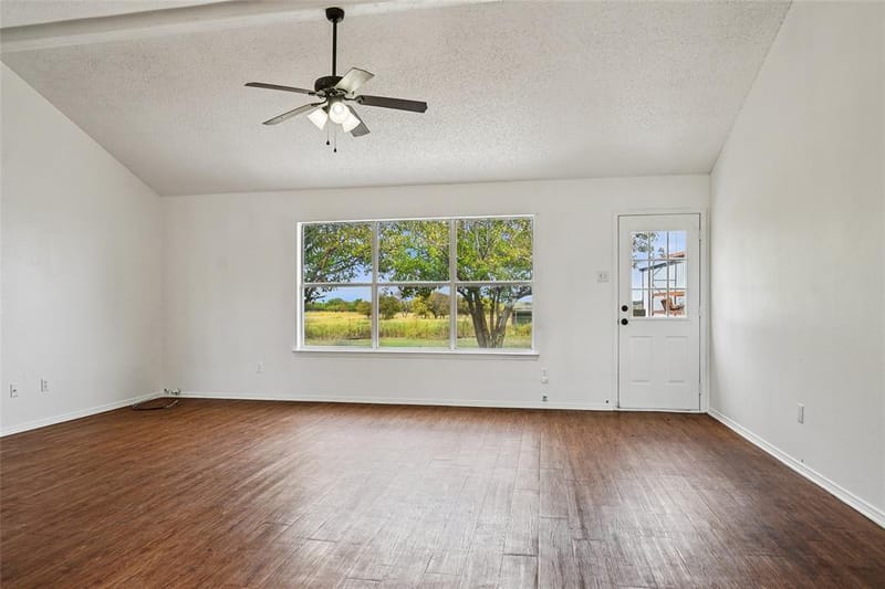 13384 Pruett Road, Krum TX 76249 - Photo 6