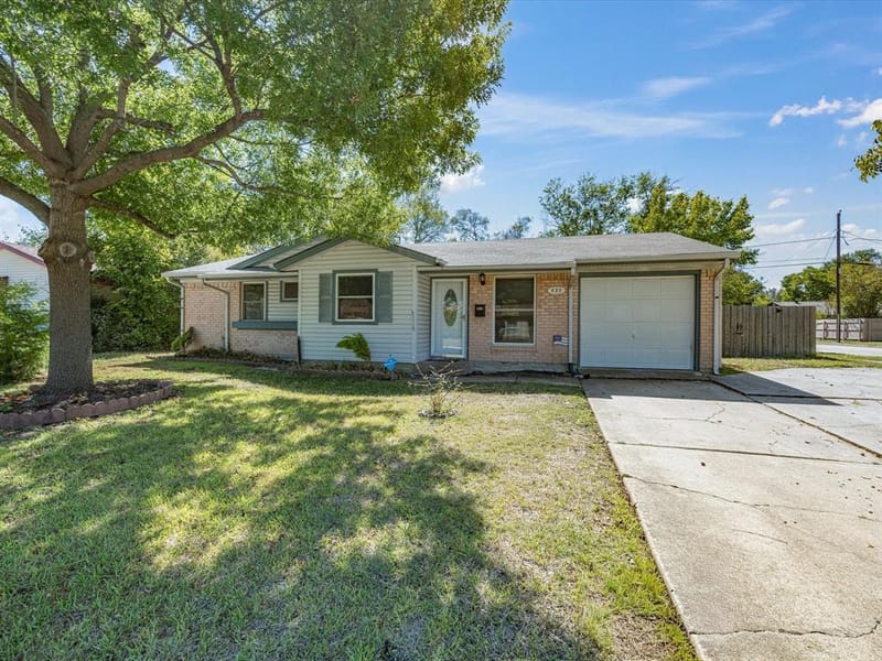 433 W Dorris Drive, Grand Prairie TX 75051 - Photo 3