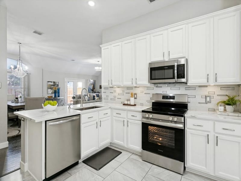 1600 Yellowstone Avenue, Lewisville TX 75077 - Photo 7