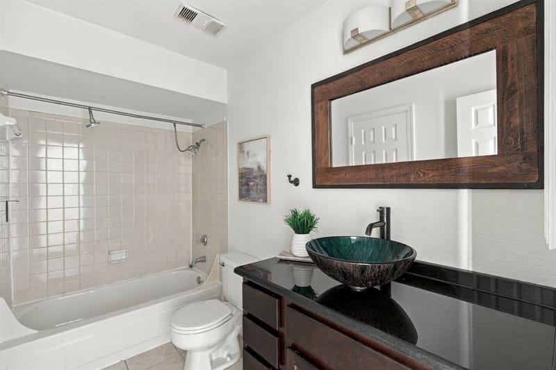 5200 Martel Avenue # 25C, Dallas TX 75206 - Photo 7
