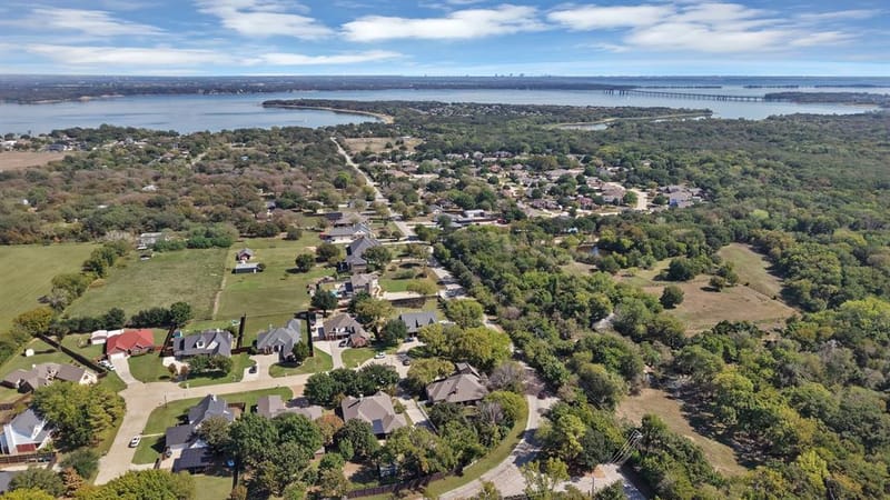 101 Olives Branch, Shady Shores TX 76208 - Photo 33