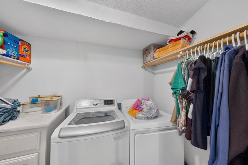 2520 Hillsboro Avenue, Dallas TX 75228 - Photo 36