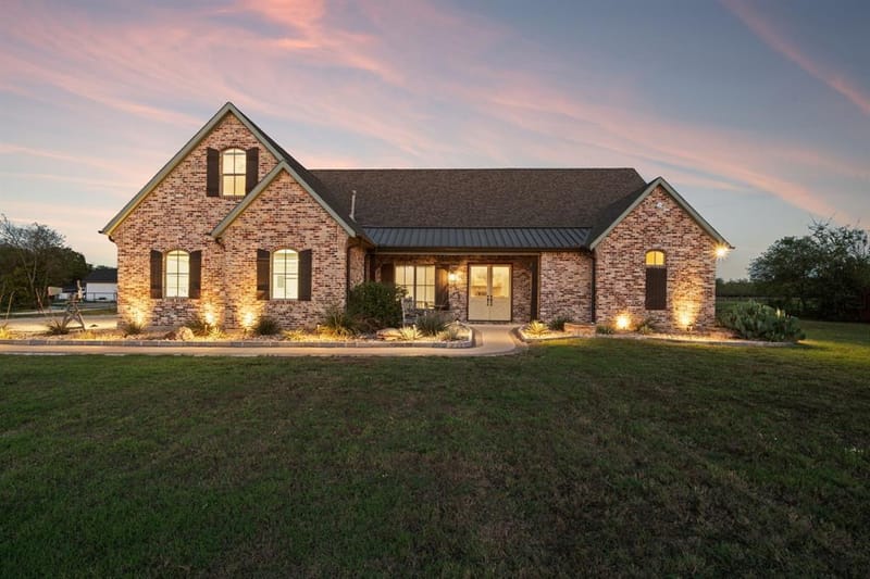 12621 Oak Grove Road S, Burleson TX 76028 - Photo 6