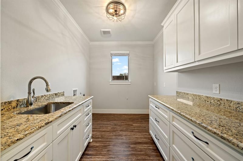 12621 Oak Grove Road S, Burleson TX 76028 - Photo 32