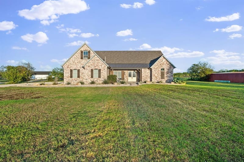 12621 Oak Grove Road S, Burleson TX 76028 - Photo 8