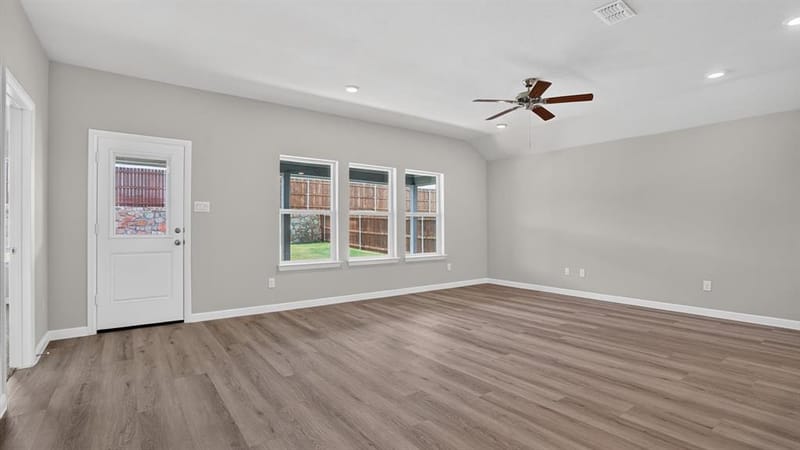 1509 SHELDON Drive, DeSoto TX 75115 - Photo 9
