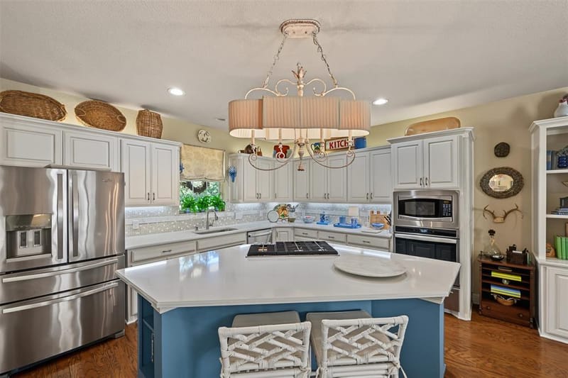 8955 Leslie Court, Benbrook TX 76126 - Photo 17
