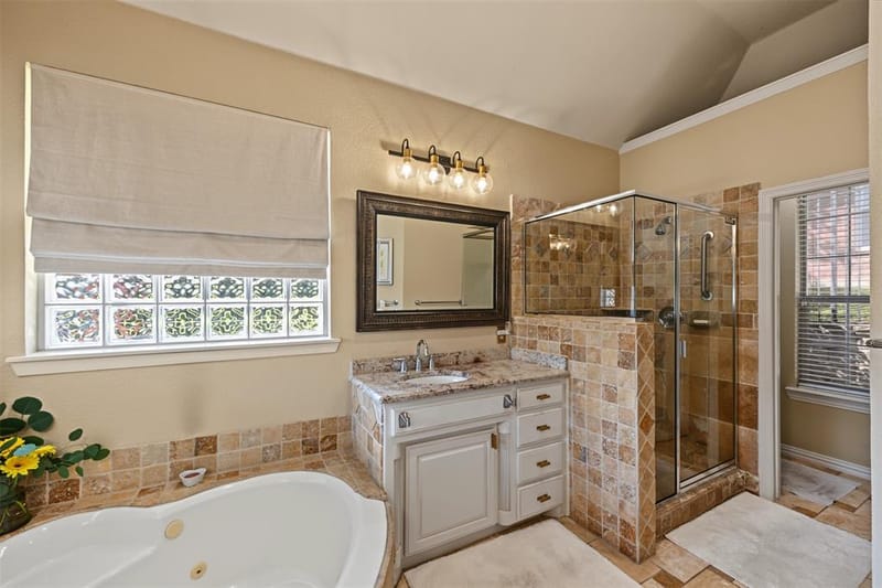 8955 Leslie Court, Benbrook TX 76126 - Photo 26
