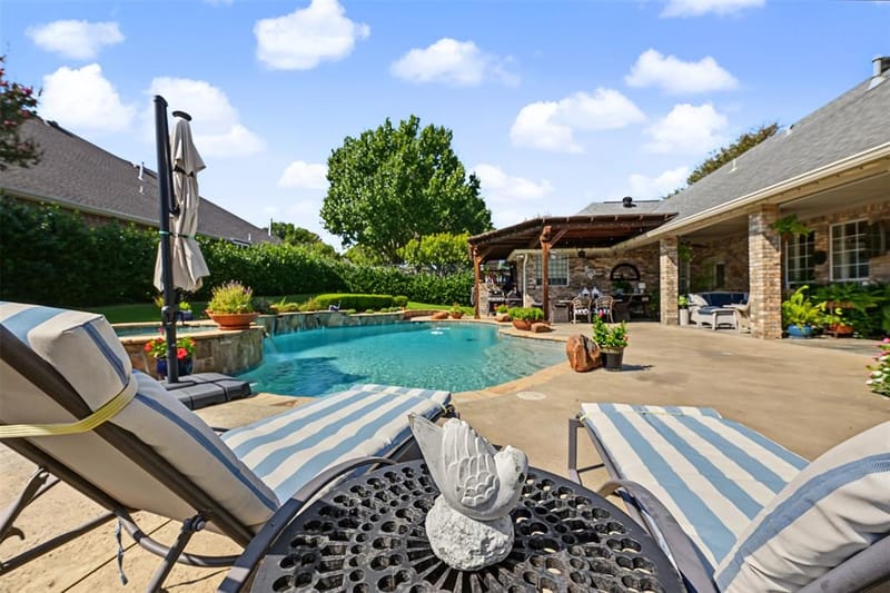 8955 Leslie Court, Benbrook TX 76126 - Photo 36