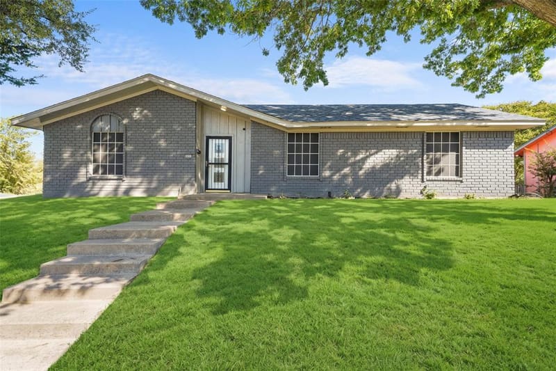 6606 Coleshire Drive, Dallas TX 75232