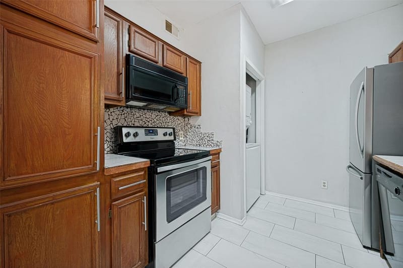 5550 Spring Valley Road # C21, Dallas TX 75254 - Photo 12