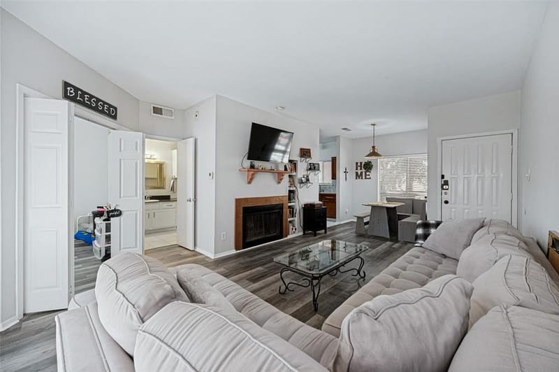 5550 Spring Valley Road # C21, Dallas TX 75254 - Photo 9