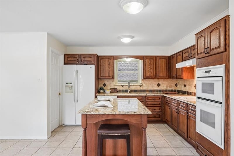 4609 Lester Drive, Arlington TX 76016 - Photo 12