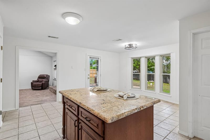 4609 Lester Drive, Arlington TX 76016 - Photo 15