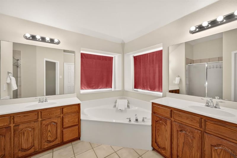 9150 Bastille Way, Frisco TX 75033 - Photo 21