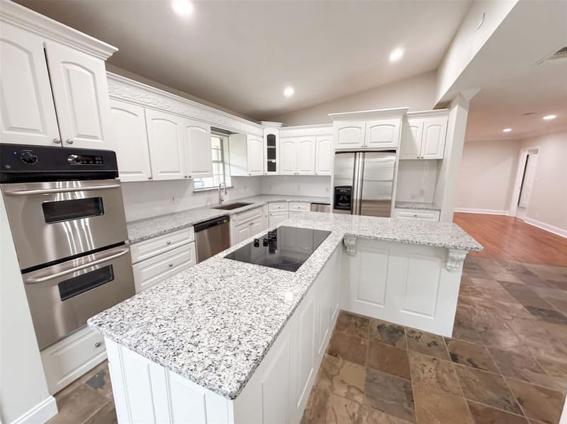 3911 White Settlement Road, Fort Worth TX 76107 - Photo 6