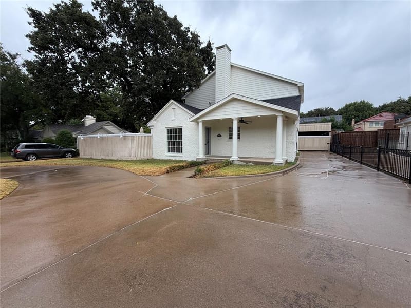 3911 White Settlement Road, Fort Worth TX 76107