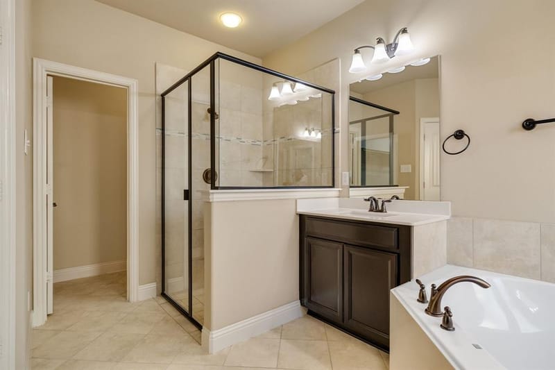 1049 Mesa Crest Drive, Fort Worth TX 76052 - Photo 24