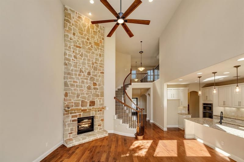 1049 Mesa Crest Drive, Fort Worth TX 76052 - Photo 15