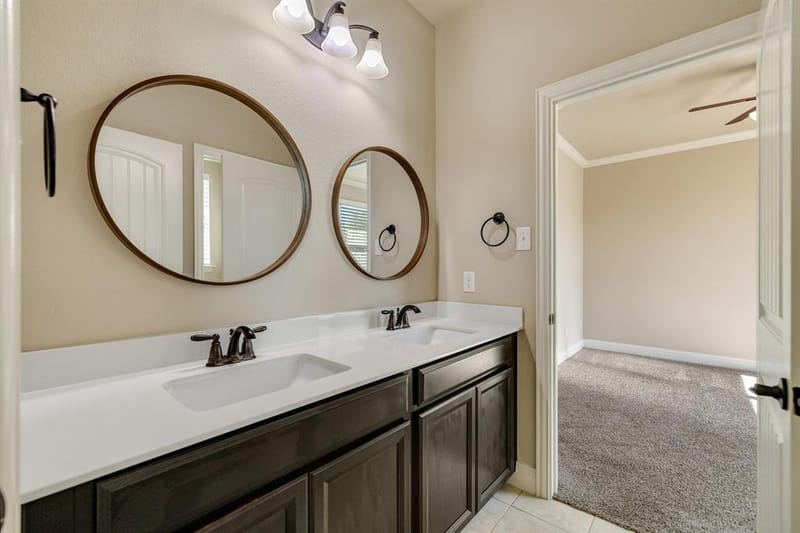 1049 Mesa Crest Drive, Fort Worth TX 76052 - Photo 31