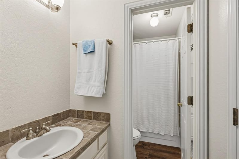 2104 Emerald Lake Drive, Arlington TX 76013 - Photo 28