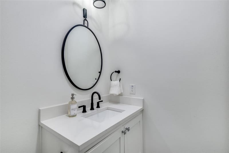 7500 Kaywood Drive, Dallas TX 75209 - Photo 15