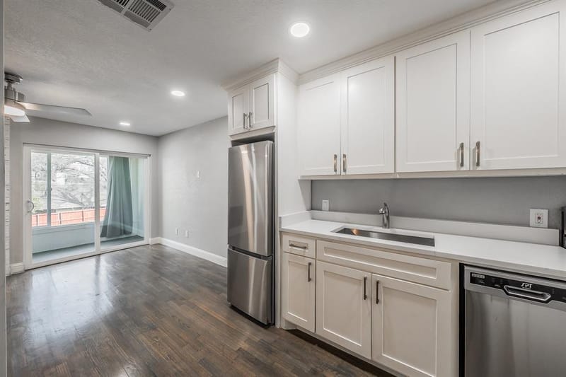 5757 Martel Avenue # B08, Dallas TX 75206 - Photo 6