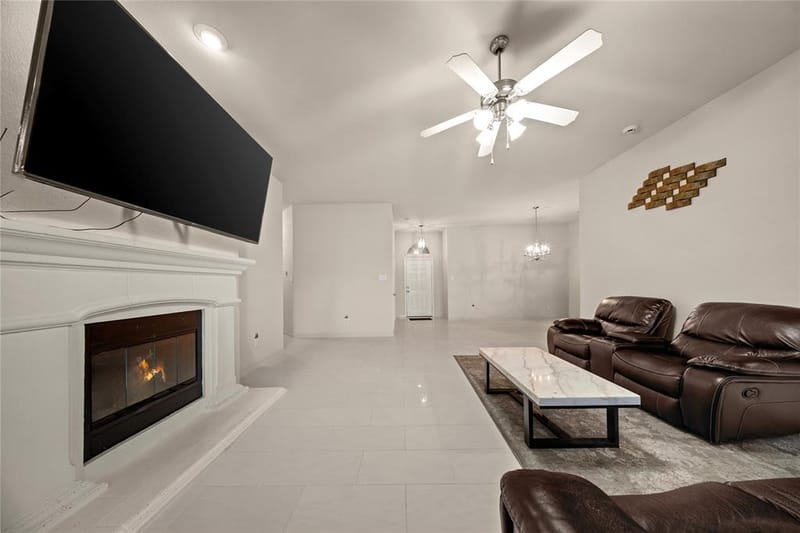 7043 Granville Court, Dallas TX 75249 - Photo 10