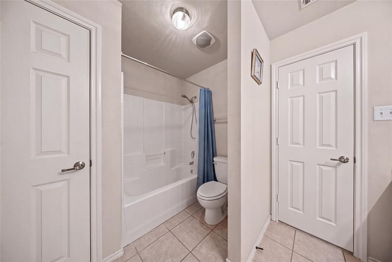 7043 Granville Court, Dallas TX 75249 - Photo 18