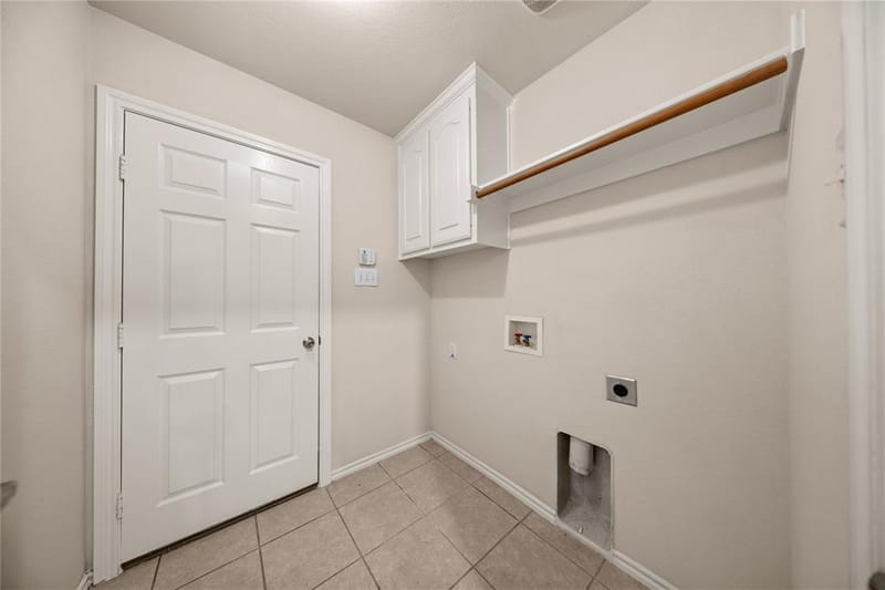 7043 Granville Court, Dallas TX 75249 - Photo 15