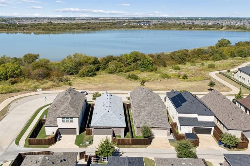 2113 Almassera Drive, Little Elm TX 75068 - Photo 35
