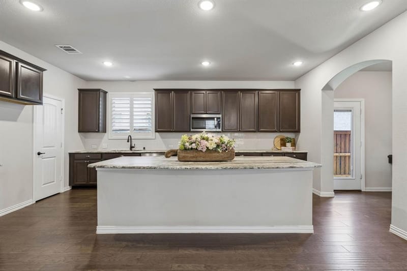 2113 Almassera Drive, Little Elm TX 75068 - Photo 8