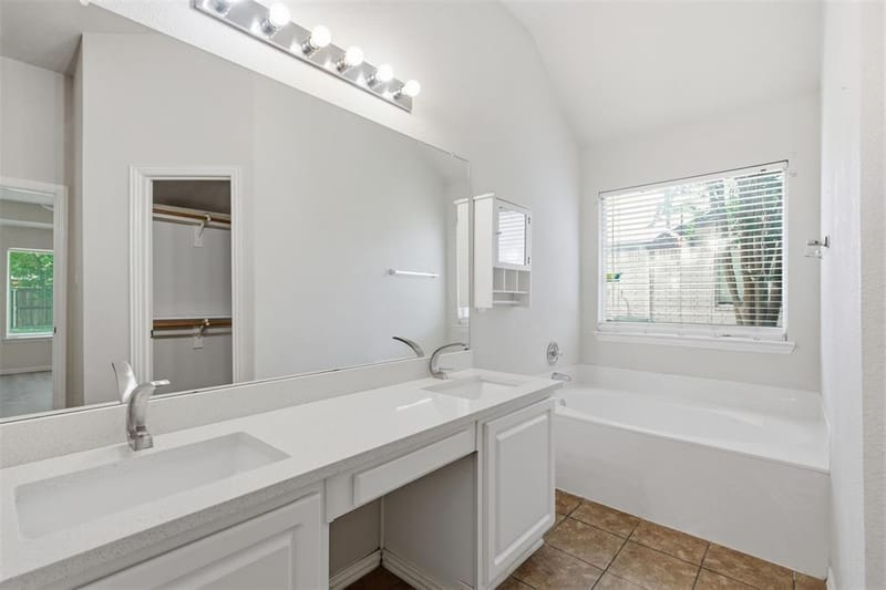 2813 Bradford Oaks Drive, McKinney TX 75071 - Photo 16