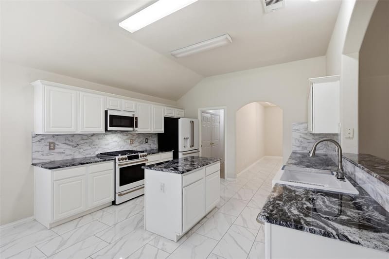 2813 Bradford Oaks Drive, McKinney TX 75071 - Photo 11