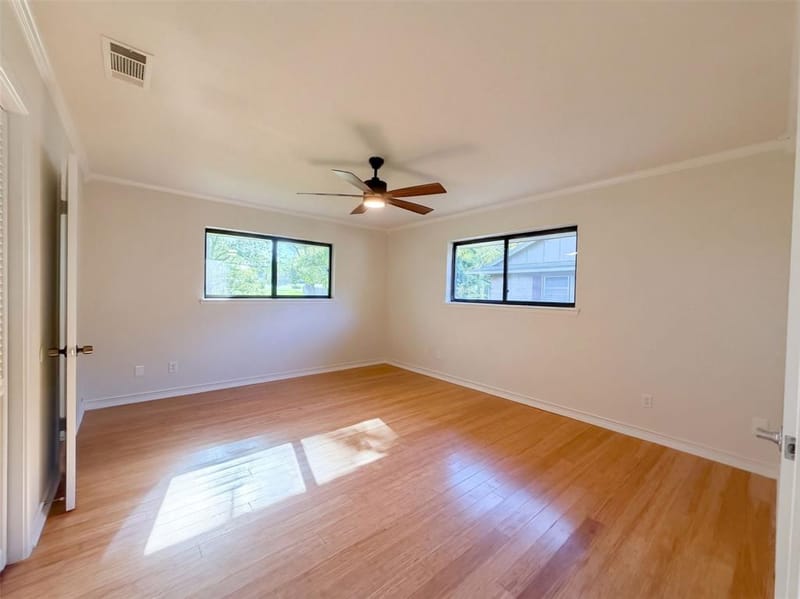 607 Turtle Creek Drive, Greenville TX 75402 - Photo 11