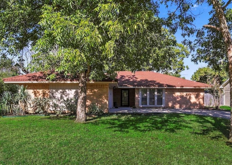 107 Creek Courts Drive, Trophy Club TX 76262