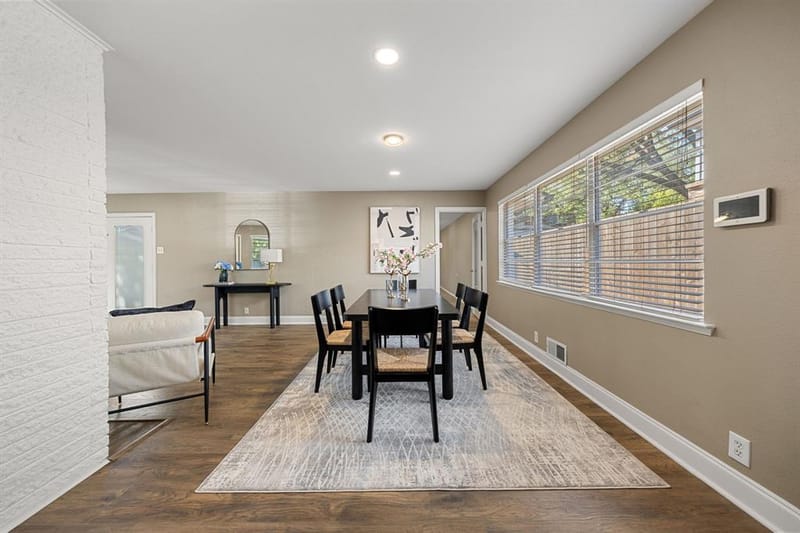 9735 Queenswood Lane, Dallas TX 75238 - Photo 10
