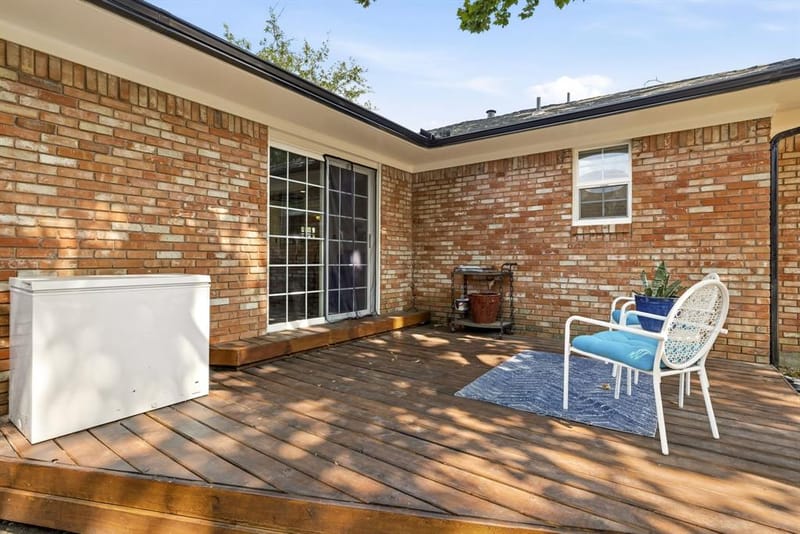 9639 Leaside Drive, Dallas TX 75238 - Photo 24