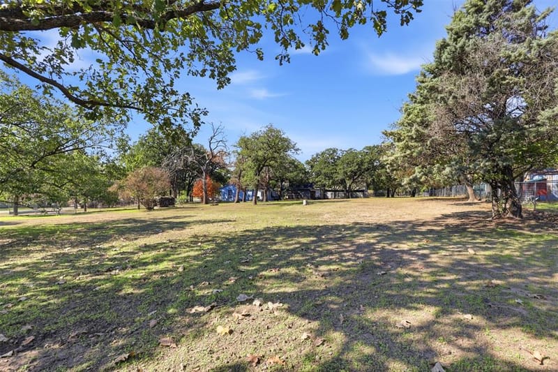 425 Dunaway Lane, Azle TX 76020 - Photo 25