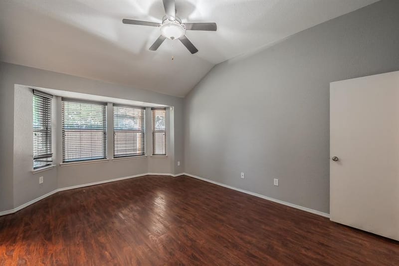 10100 Cougar Trail, Fort Worth TX 76108 - Photo 9