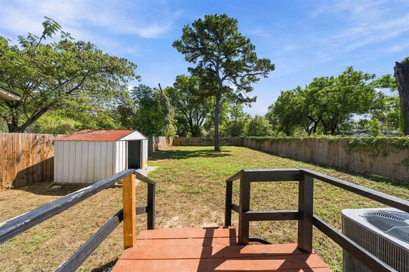 1207 Paul Quinn Street, Waco TX 76704 - Photo 24