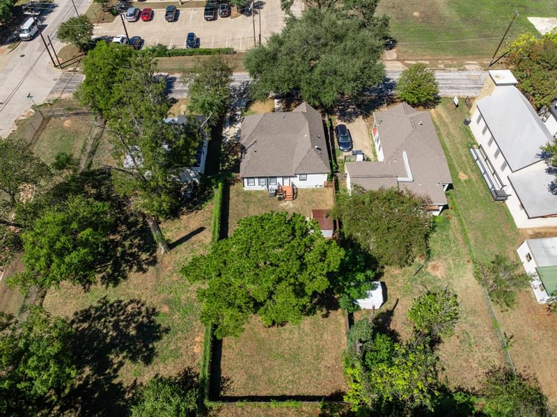 1207 Paul Quinn Street, Waco TX 76704 - Photo 33