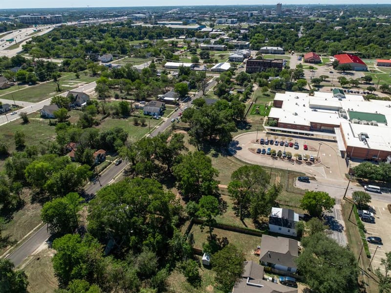 1207 Paul Quinn Street, Waco TX 76704 - Photo 29
