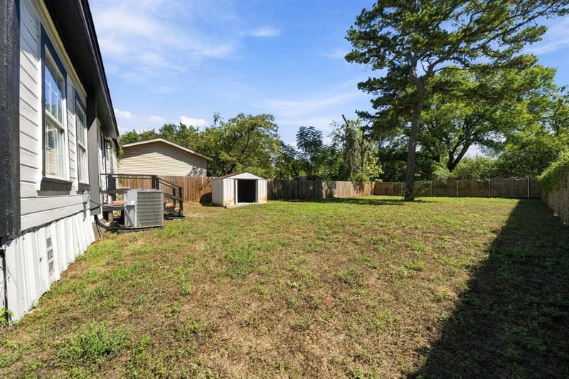 1207 Paul Quinn Street, Waco TX 76704 - Photo 21