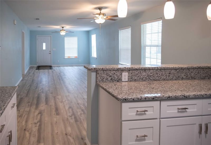 506 W 7th Street, Bonham TX 75418 - Photo 16