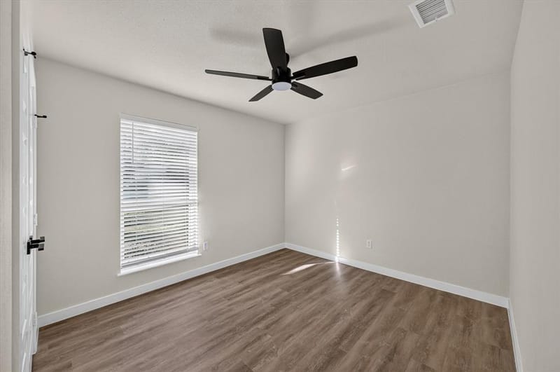 1003 E Dallas Street, Mansfield TX 76063 - Photo 13