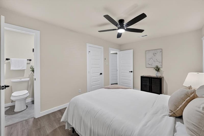 1003 E Dallas Street, Mansfield TX 76063 - Photo 10