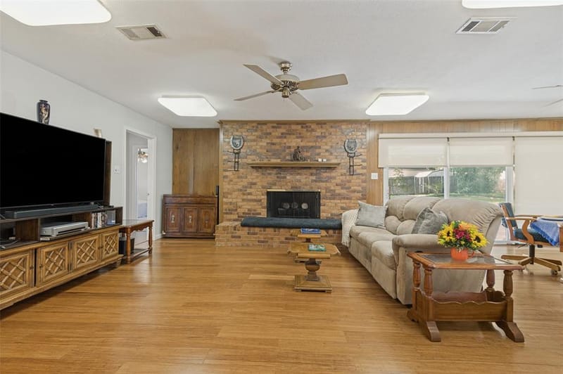 3005 Coronado Street, Irving TX 75062 - Photo 6