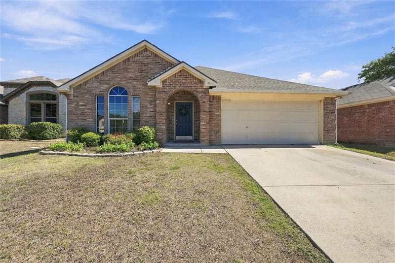 506 Timber Drive, Waxahachie TX 75165