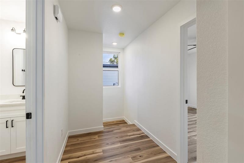 104 E Miller, Whitewright TX 75491 - Photo 22
